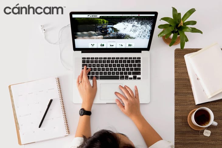 Làm Web PRO Agency có hơn 20 năm kinh nghiệm trong ngành thiết kế web